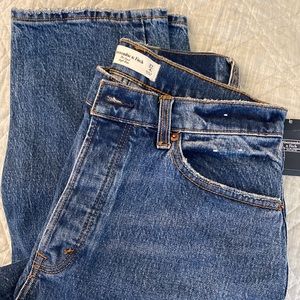 NWT Abercrombie & Fitch Jeans | 27, 4S | Dad High Rise